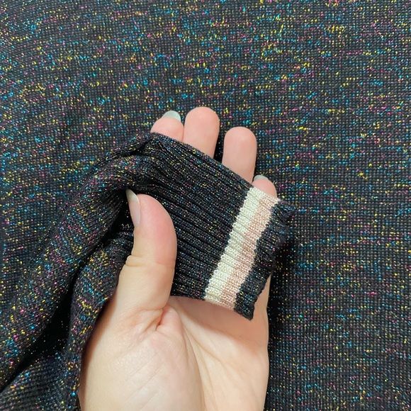 Chee Cho Shimmery Sweater - Picture 5 of 9